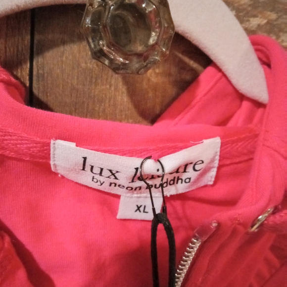 Neon Buddha Lux Leisure Attitude Vest - Picture 6 of 6
